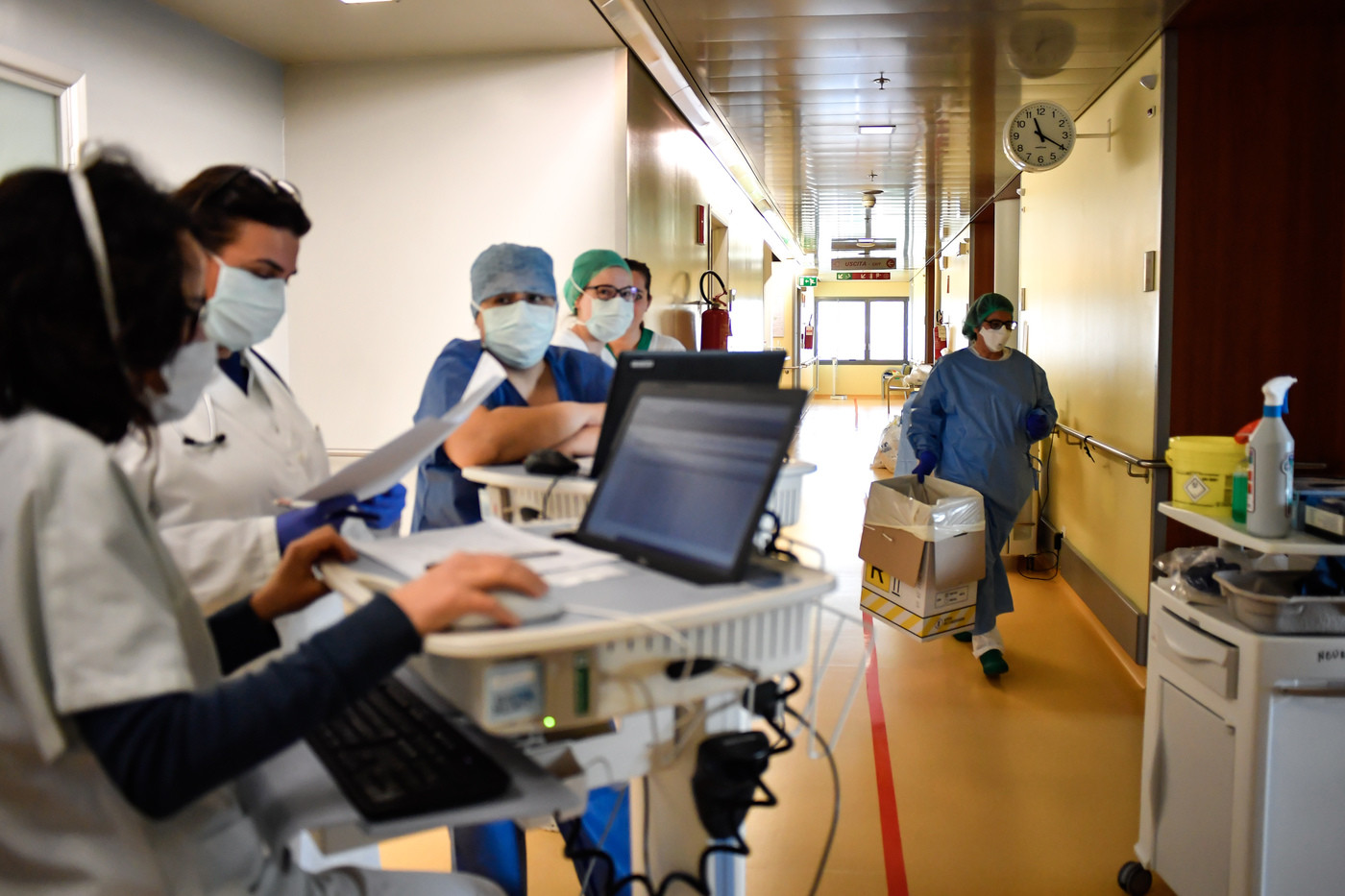 Coronavirus, 6594 infermieri contagiati e 26 morti
