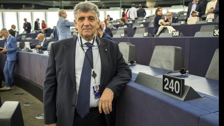 Bartolo, medico di Lampedusa: "Chiudere i porti non serve a nulla"