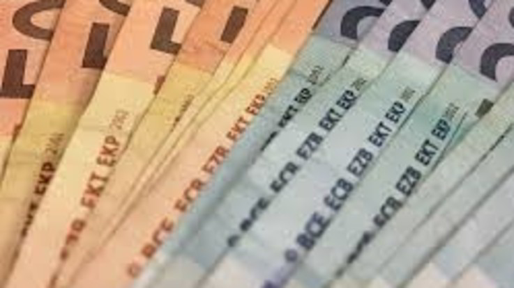 Decreto Liquidità, cambia bonus 600 euro. E' polemica. Casse: Stop a erogazione
