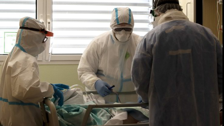 Coronavirus, altri due medici morti in Italia: 109 in totale