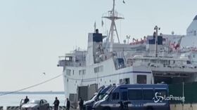 Napoli, Pasqua blindata: presidiati gli imbarchi per le isole del golfo