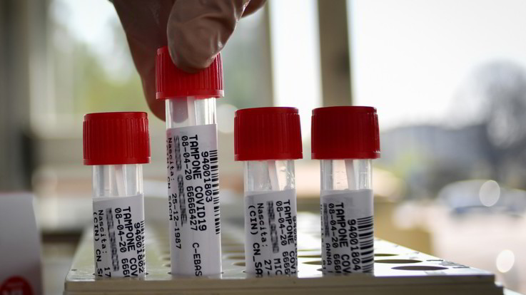 Coronavirus, in Italia aumentano contagi e guarigioni