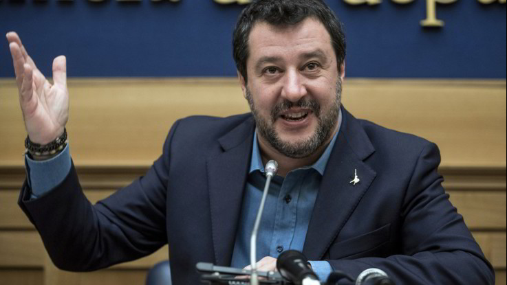 Coronavirus, Salvini: o ripartiamo in fretta o non ripartiamo più