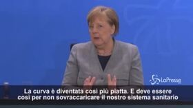 Coronavirus, il modello matematico di Angela Merkel diventa virale