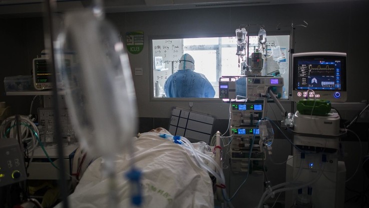 Coronavirus, sorella infermiera morta: "Era un capitano, non ha mai abbandonato la nave"