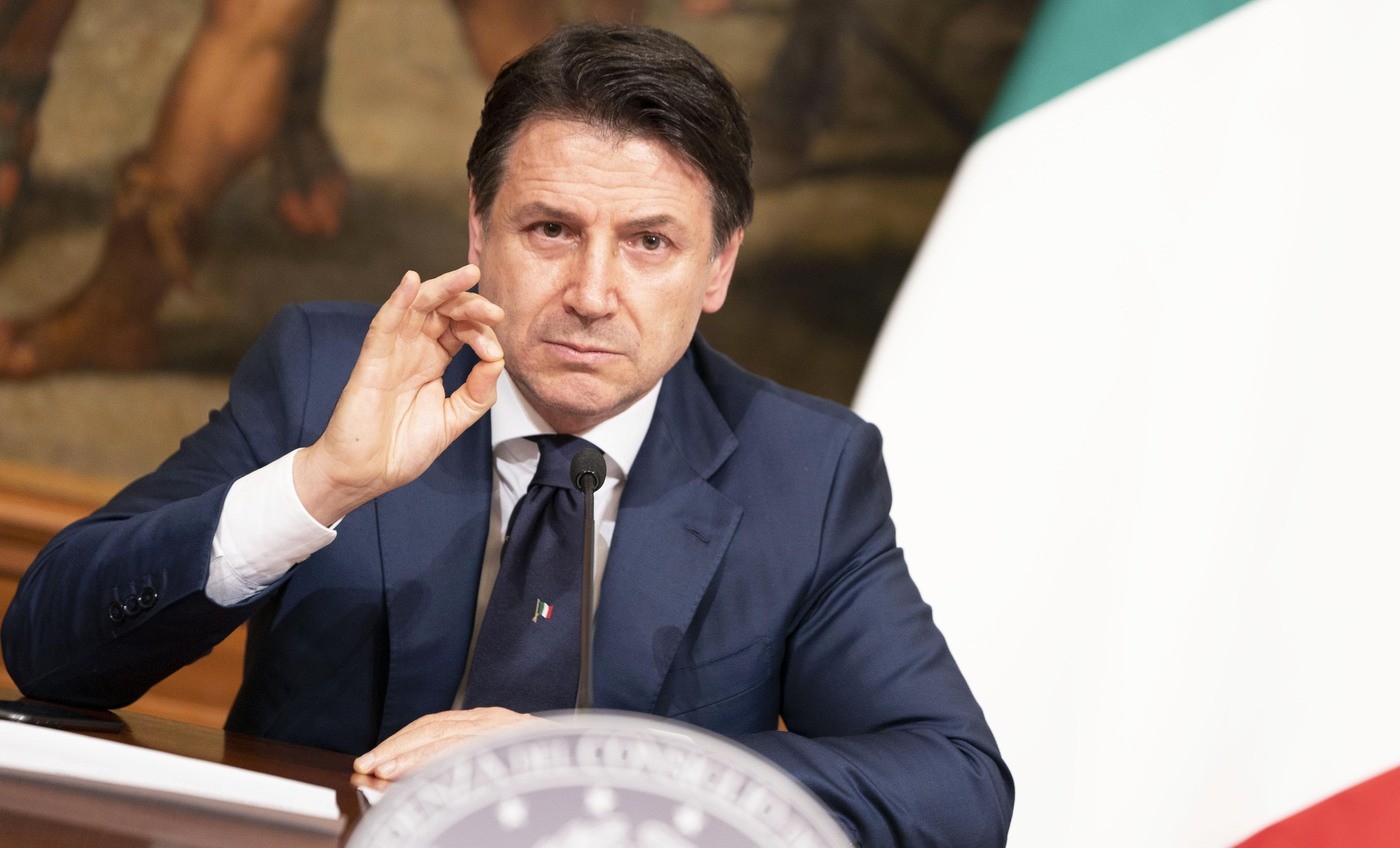 Coronavirus, Conte: Entro settimana piano per riaperture dal 4 maggio