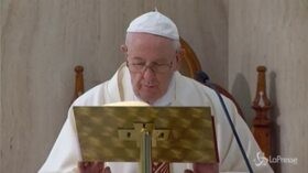 Coronavirus, Papa: “Questo silenzio nuovo ci insegni ad ascoltare”
