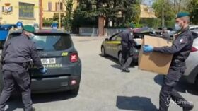 Modena, sequestrate dalla Finanza 24mila mascherine non sicure