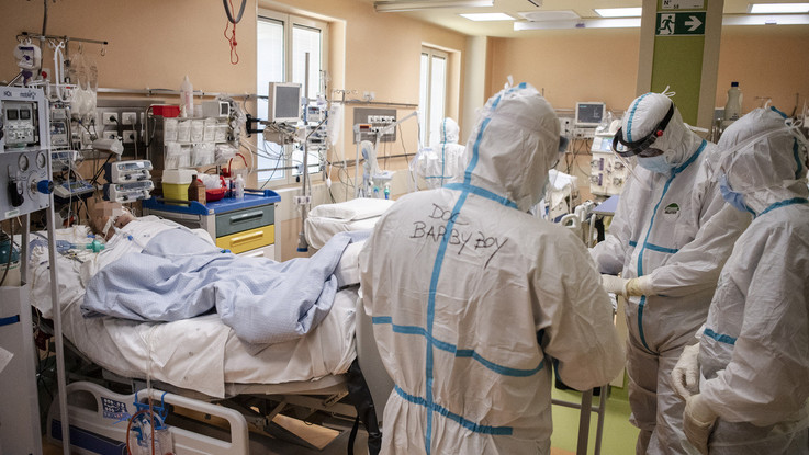Coronavirus: malati in calo ma Lombardia e Piemonte preoccupano ancora