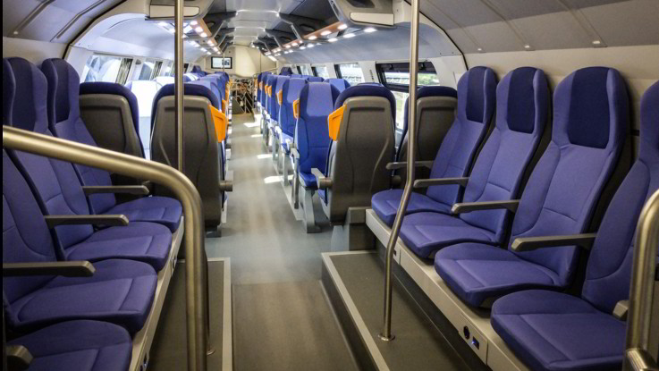Il Coronavirus rivoluziona i trasporti: tariffe diversificate, posti fissi e mascherine