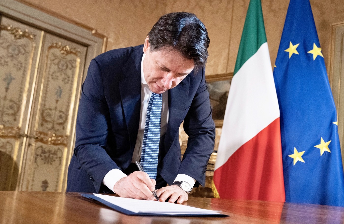 Coronavirus è cigno nero del PIL, prospettive drammatiche per l’economia