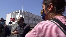 25 aprile, Milano: tensione tra polizia e giovani antifascisti