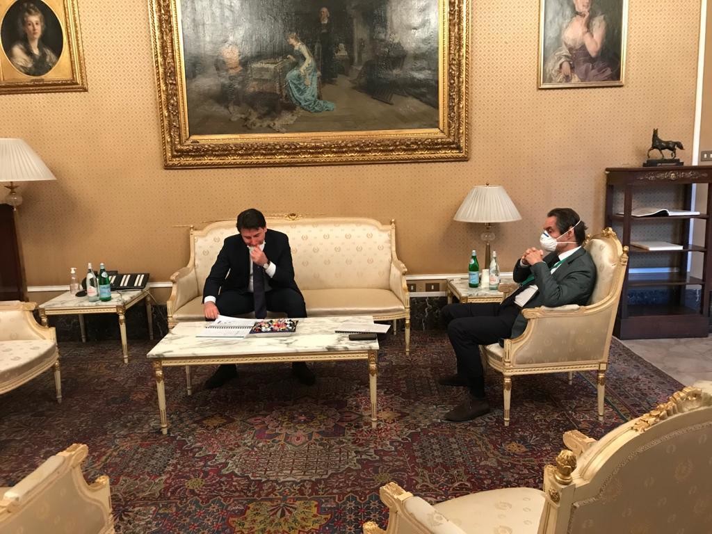 Coronavirus, Fontana dà a Conte documento del ‘patto sviluppo’ Lombardia