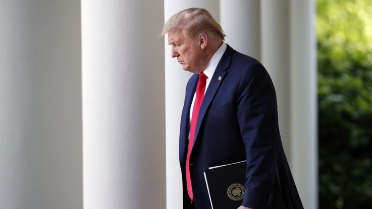USA: 007 informarono Trump sulla pandemia da gennaio. Il Presidente ignorò i dossier