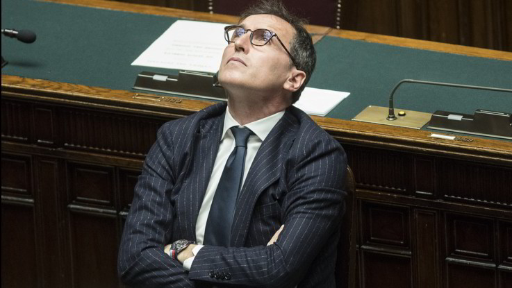 Regioni centrodestra alzano lo scontro: Più competenze. Boccia: non soffino sul fuoco
