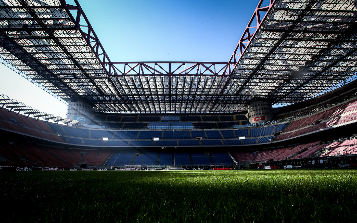Coronavirus, Spadafora: Governo stabilirà eventuale stop a serie A