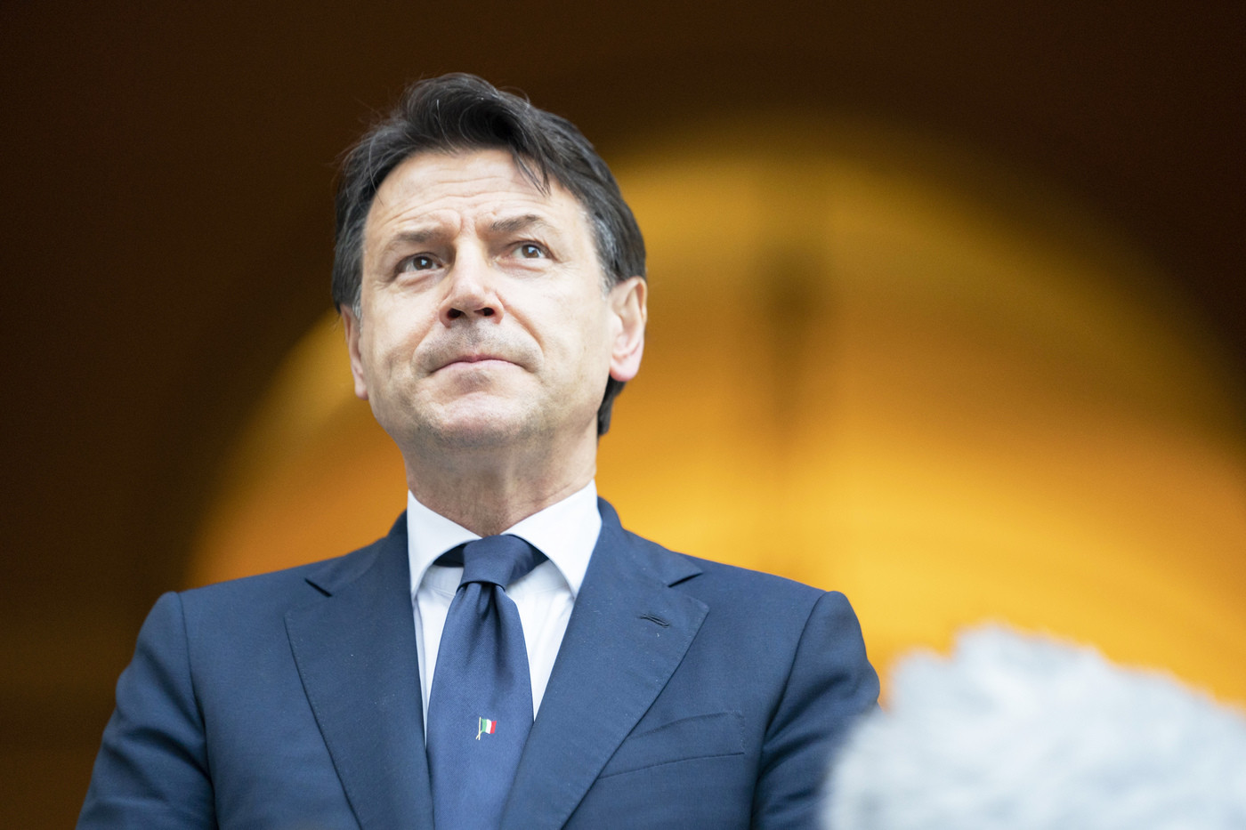 Conte: “Dpcm per periodo limitato, rispettata Costituzione”