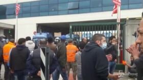 Coronavirus, Milano: cento dipendenti della logistica a rischio licenziamento