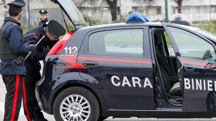 Brescia, marito uccide moglie in casa davanti a figli piccoli