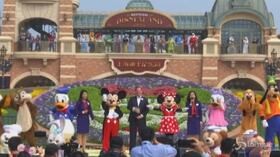 Cina, riapre Disneyland a Shanghai
