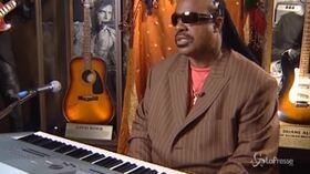 Stevie Wonder compie 70 anni