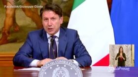 Dl Rilancio, Conte: “Pesa 2 manovre, un lavoro incredibile”