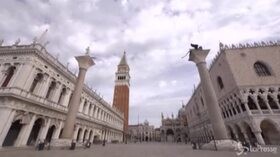 Coronavirus: Venezia torna lentamente a vivere, il timelapse della città