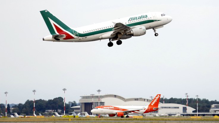 Spagna revoca divieto a voli e navi da Italia