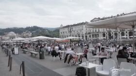 Fase 2, la movida torinese riparte tra timori e speranze dei giovani