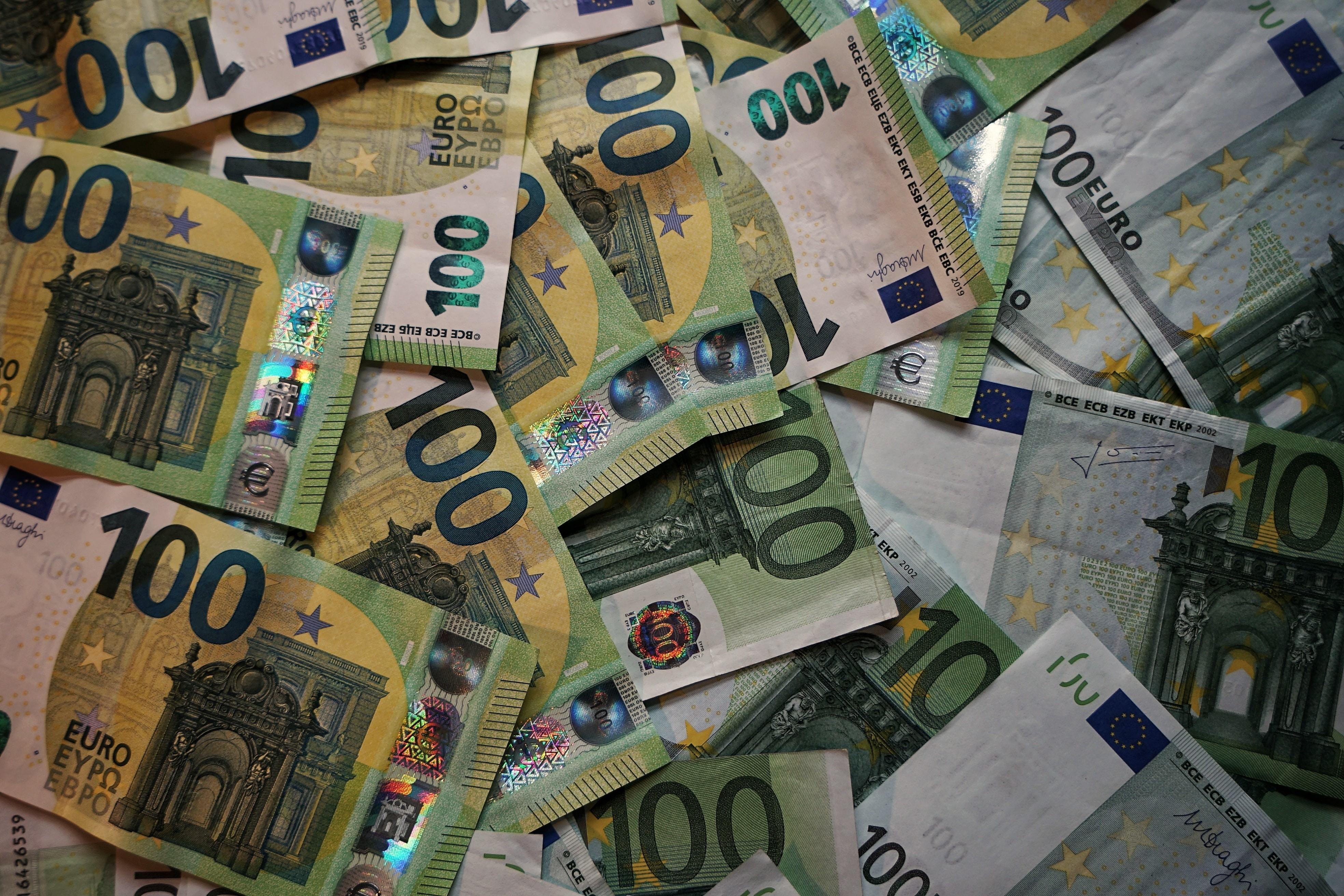 Recovery fund da 750 miliardi, 500 in sovvenzioni e 250 prestiti. Anticipazioni su piano europeo