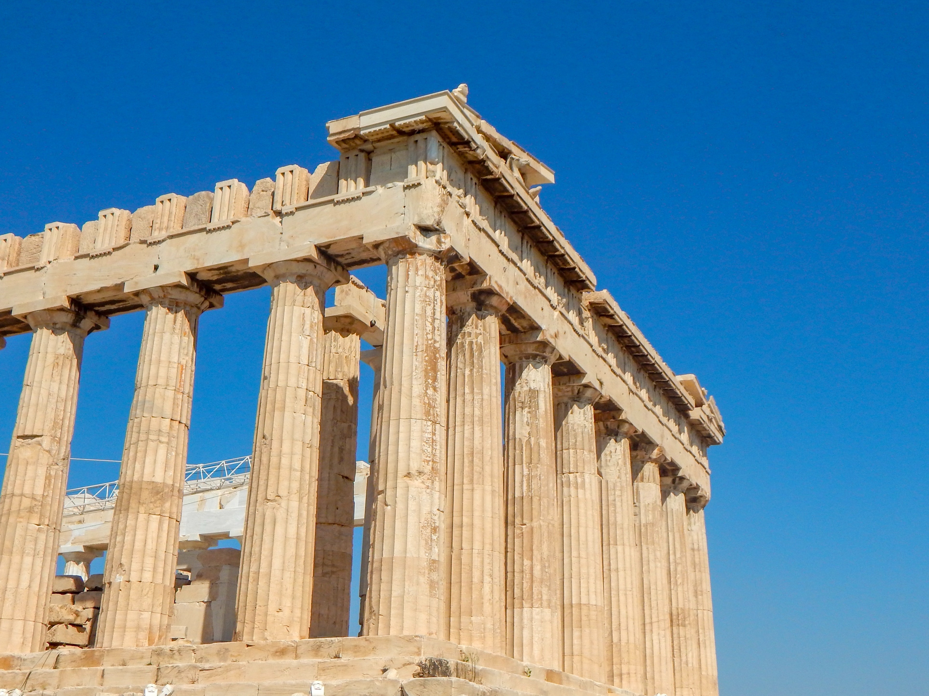 Grecia: dal 15 giugno ammessi turisti da 29 Paesi, non dall’Italia
