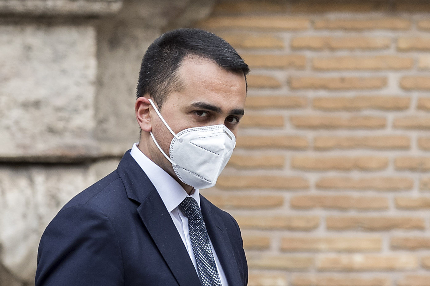 Di Maio: “Nessuno tratti l’Italia come lazzaretto, esigiamo rispetto”