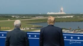 Cape Canaveral, Trump e Pence assistono al lancio della Crew Dragon