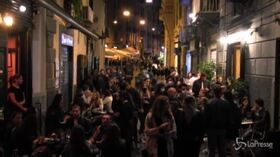 Napoli, movida sorvegliata speciale nella guerra delle ordinanze tra Comune e Regione