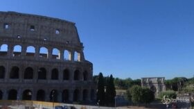 Roma, riapre il Colosseo