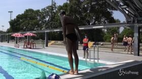 Riaprono palestre e piscine a Milano: “Distanze e sanificazioni, così proviamo a ripartire”