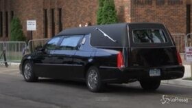 Usa: a Minneapolis la cerimonia funebre in ricordo di George Floyd, l’arrivo del feretro