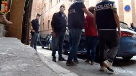 Siena, tratta di esseri umani: arrestate 6 persone