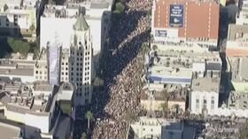 Morte Floyd: ancora in marcia a Los Angeles, la marea umana è impressionante