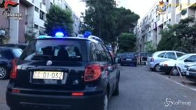 Roma, gestivano traffico droga dal carcere: 42 misure cautelari