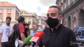 Artisti e operatori dello spettacolo in piazza a Napoli: “Per noi nessuna ripartenza”
