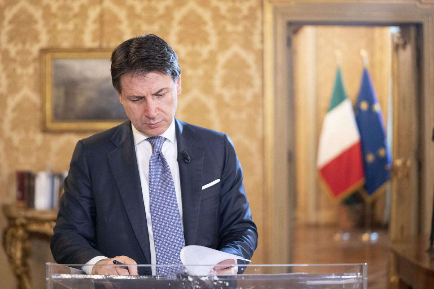 Stati generali, al via sabato. Ma centrodestra dice no a Conte: Niente passerelle