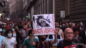 Napoli, manifestazione dopo gli arresti di piazza Bellini: “Nessuna violenza”