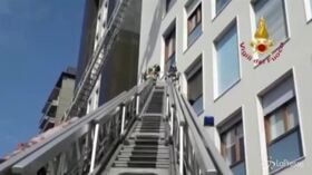Milano, si apre una voragine vicino a un cantiere della metropolitana