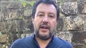 Salvini: “No a passerelle, per ripartire stralcio delle cartelle e pace fiscale”