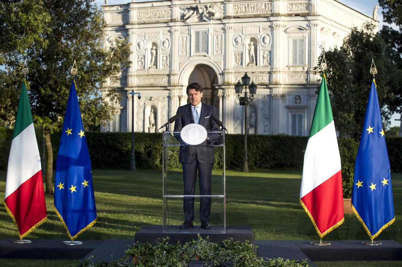 Conte chiude gli Stati Generali: “Dobbiamo reinventare l’Italia”