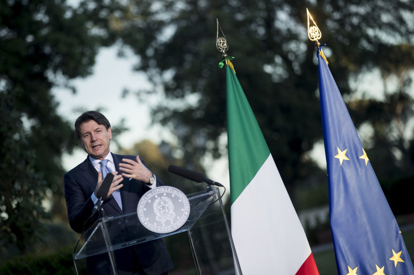 Stati Generali, Conte: reinventiamo Italia. Sì a scostamento bilancio, ipotesi taglio Iva