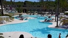 Riparte la stagione del Forte Village: sicurezza al centro per una vacanza ‘libera’