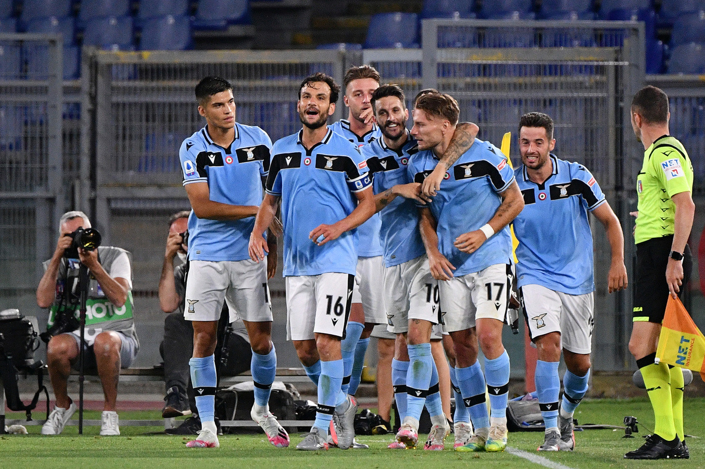 Serie A, Immobile e Luis Alberto ribaltano Fiorentina: la Lazio vince 2-1