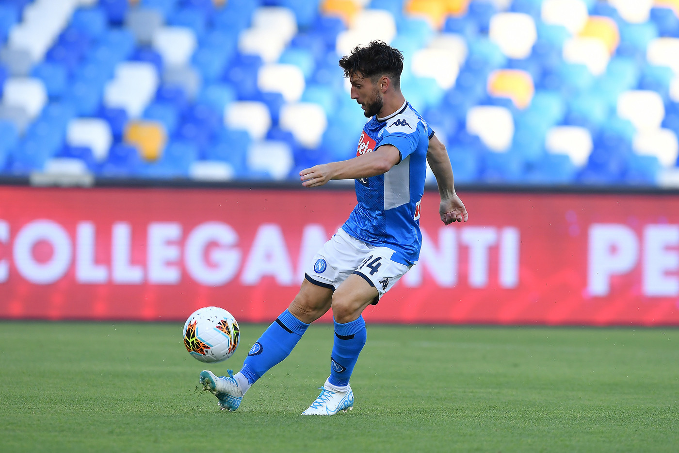 Napoli non si ferma: tris alla Spal, nel mirino quinto posto